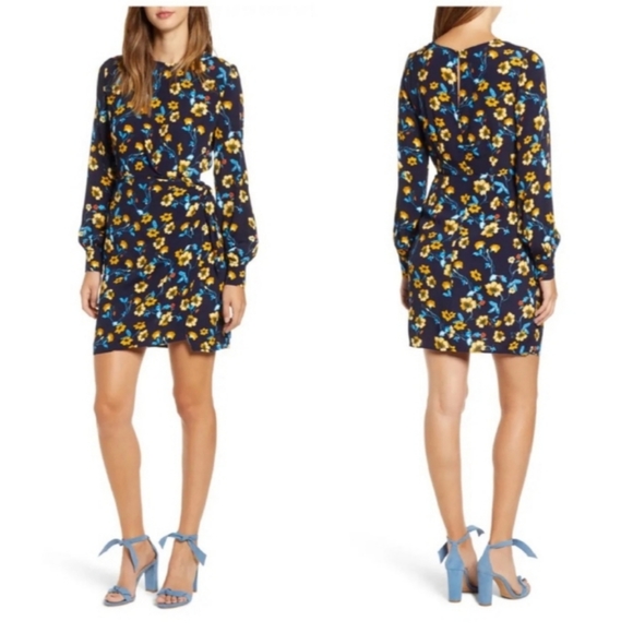 🌸 ASTR Apron Front Long Sleeve Dress in Navy Mustard Multi Floral Small S - Picture 3 of 11
